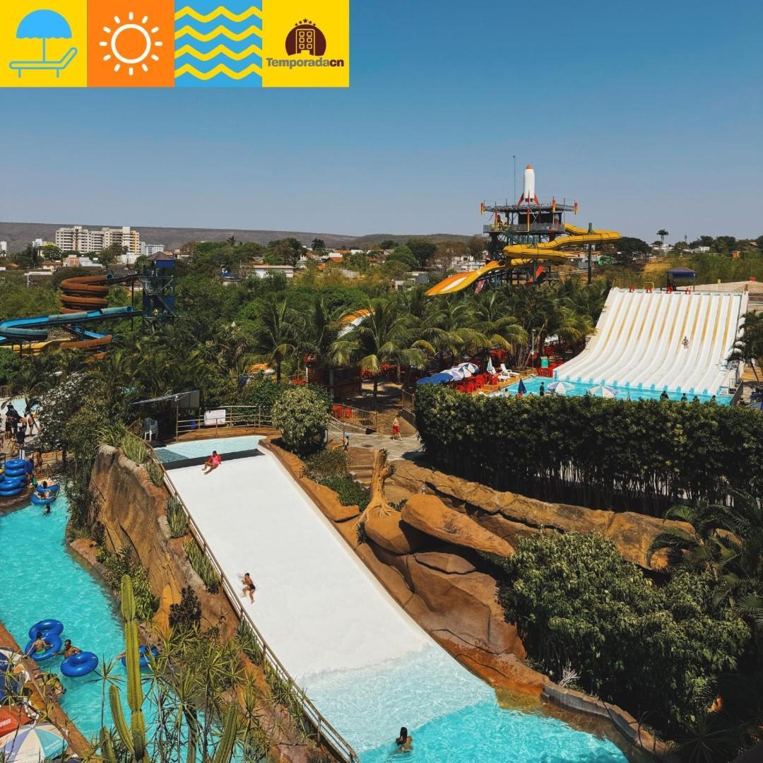 Piazza Com Acesso Ao Acqua Park - Gustavo Aparthotel Caldas Novas Exterior photo